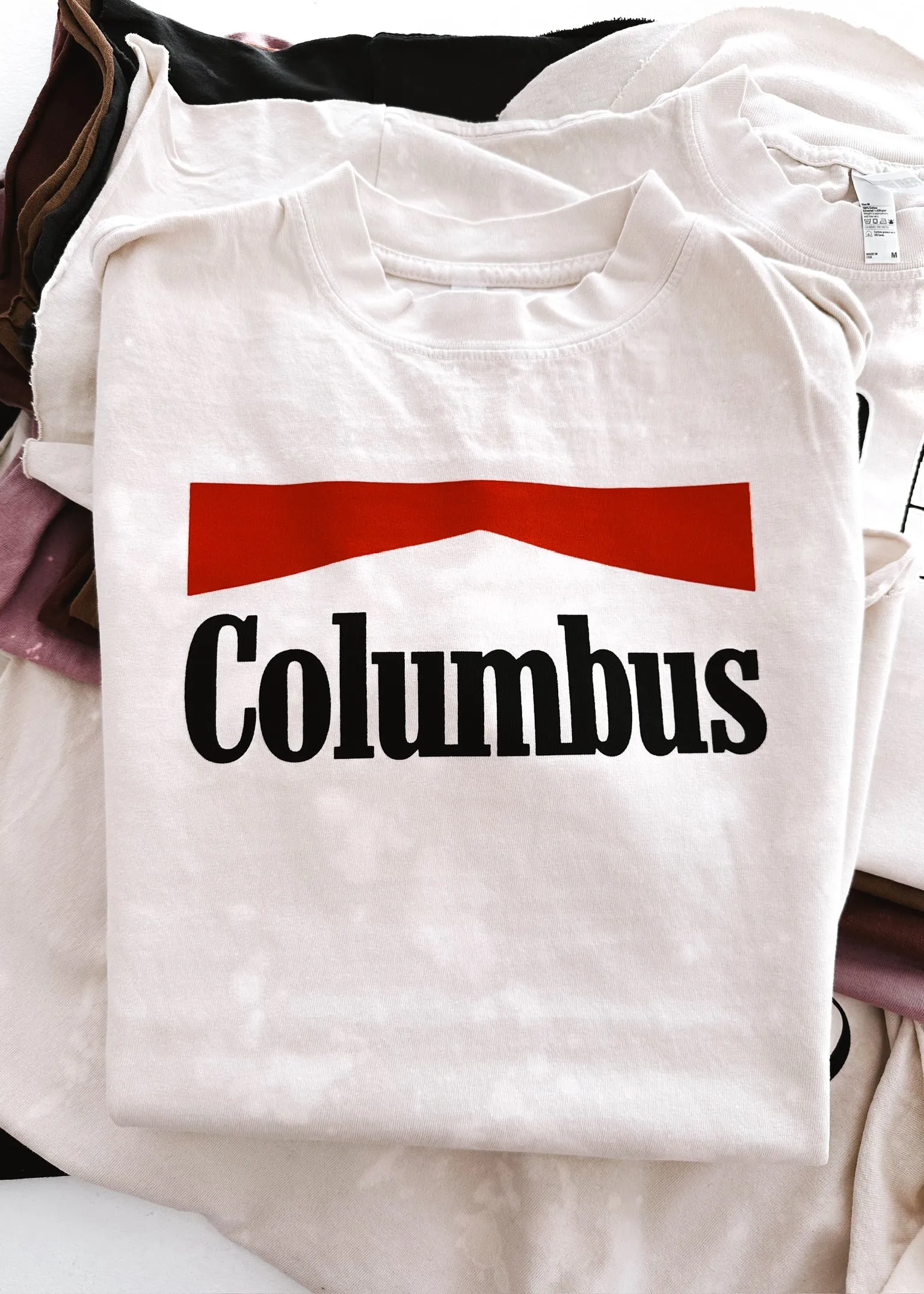 90's COLUMBUS VINTAGE BLEACHED OUT SIDE SLIT TEE