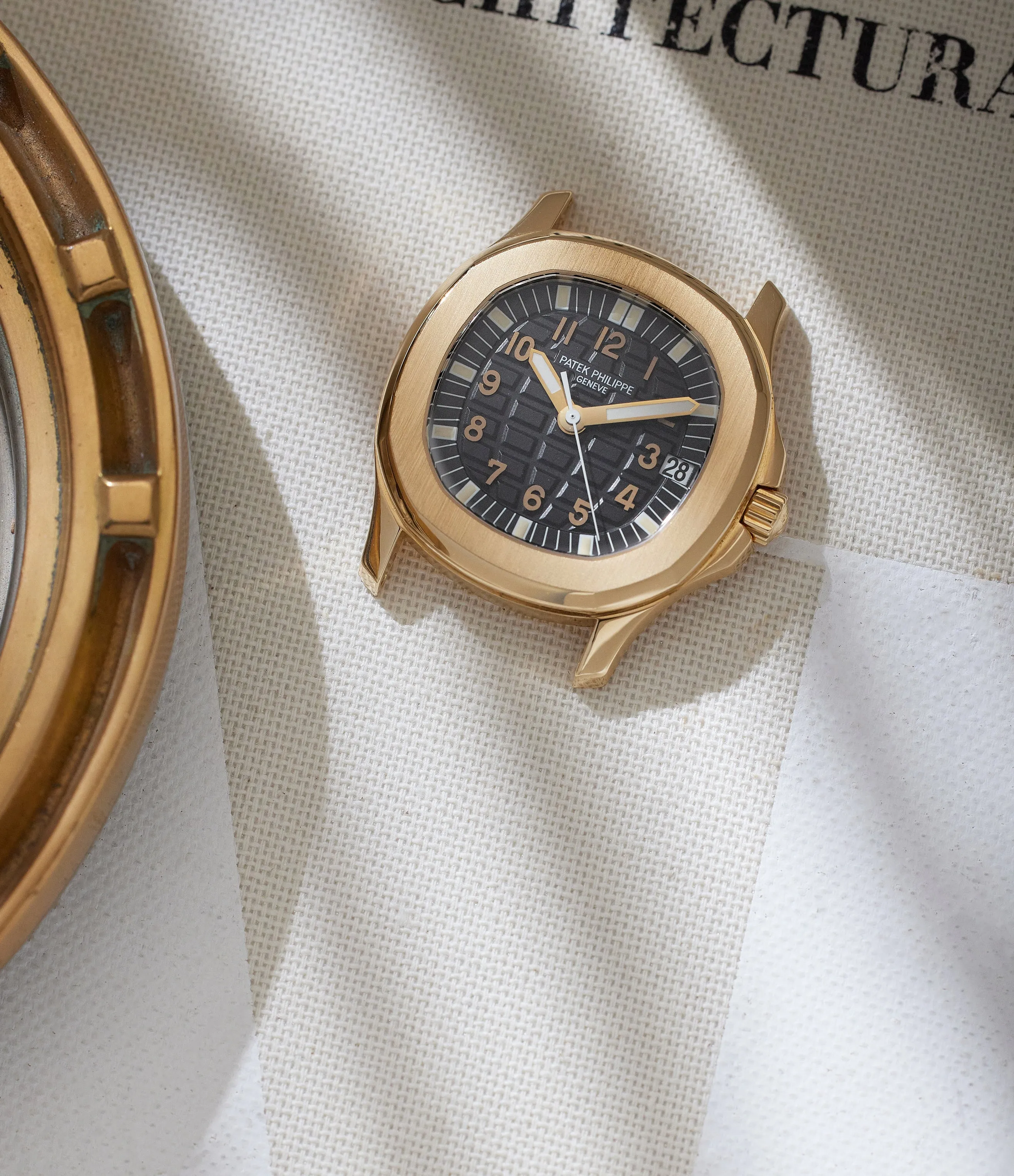 Aquanaut 5066J | Yellow Gold