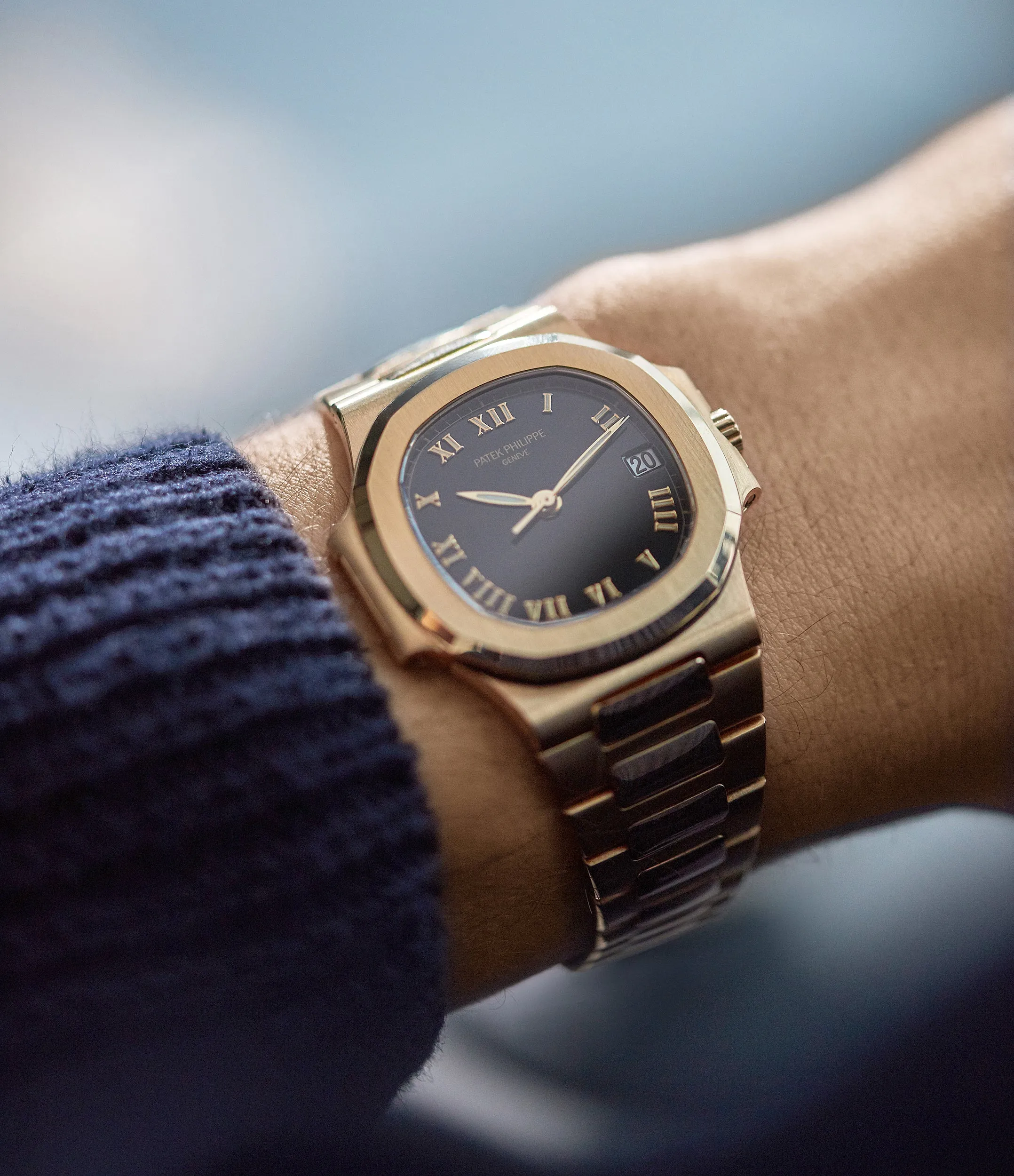 Nautilus 3800 | Roman Numerals | Yellow Gold