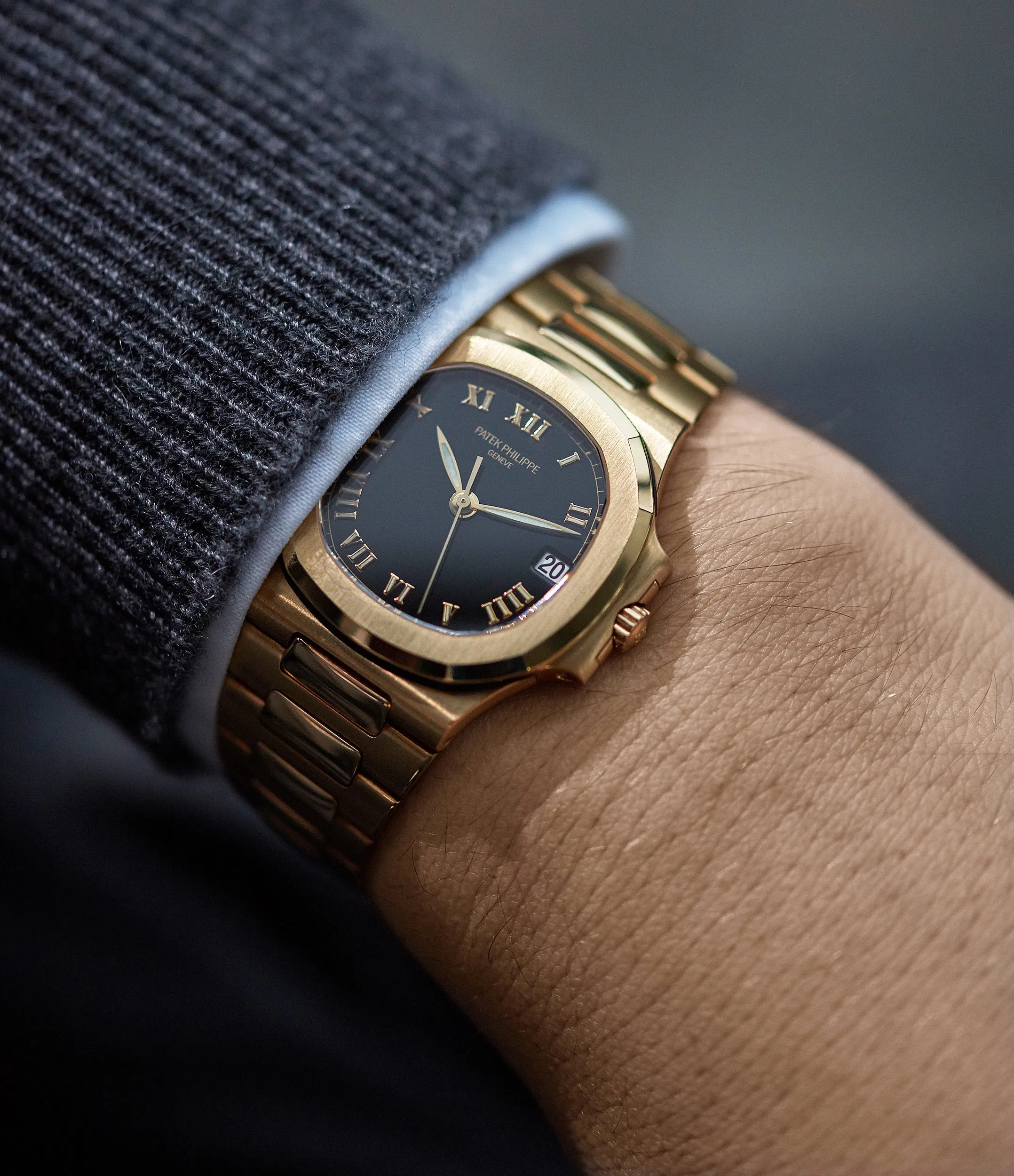 Nautilus 3800 | Roman Numerals | Yellow Gold